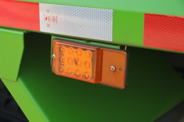 ���� ����E3 140���� 4X2 4��LNG��ж��ͼƬ