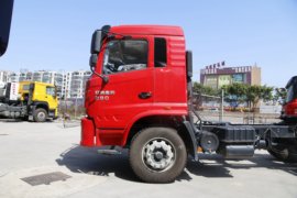 杰豹&nbsp;牵引车外观                                                图片