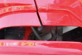 杰豹&nbsp;牵引车底盘                                                图片