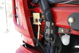 杰豹&nbsp;牵引车底盘                                                图片