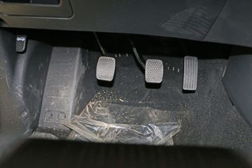 睿行S50&nbsp;VAN/轻客驾驶室图片