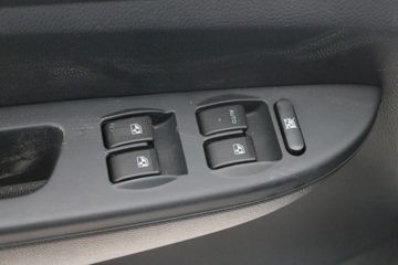 睿行S50&nbsp;VAN/轻客驾驶室图片