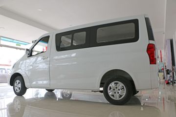 睿行M70&nbsp;VAN/轻客外观图片