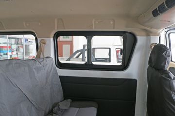 �������ͳ� ���M70 2017�� ������ 116���� 1.5Lƽ�����������ͼƬ