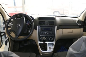 �������ͳ� ���M70 2017�� ������ 116���� 1.5Lƽ�����������ͼƬ