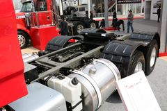 江淮 格尔发K3重卡 336马力 6X4牵引车(HFC4250K3R1F)