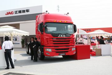 江淮 格尔发K3系列重卡 336马力 6X4 牵引车(HFC4250KR1K3)