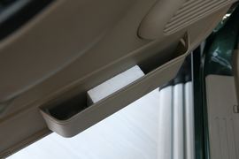 陆铃&nbsp;皮卡驾驶室                                               图片