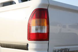 萨普V&nbsp;皮卡上装                                                图片