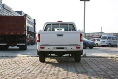 福田 萨普V 豪华版 92马力 2.8L柴油 双排皮卡