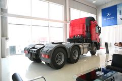 奔驰 Actros重卡 410马力 6X2R牵引车(型号2641)