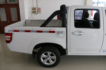 �������� ����F30 2016�� ���ʰ� 1.5L���� 112���� ����˫��Ƥ��ͼƬ