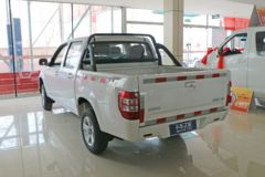 长安凯程 神骐F30 2016款 舒适版 1.5L汽油 112马力 短轴双排皮卡