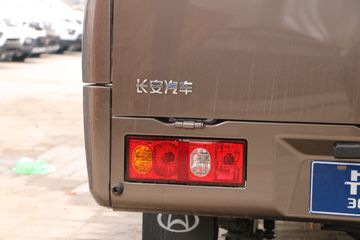 �������� ����F30 2016�� ���ʰ� 1.5L���� 112���� �����˫��Ƥ��ͼƬ