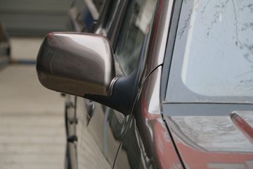 �������� ����F30 2016�� ���ʰ� 1.5L���� 112���� �����˫��Ƥ��ͼƬ