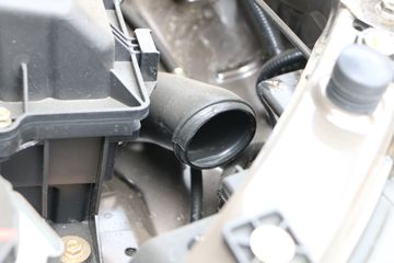 �������� ����F30 2016�� ���ʰ� 1.5L���� 112���� �����˫��Ƥ��ͼƬ