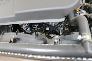 �������� ����F30 2016�� ���ʰ� 1.5L���� 112���� �����˫��Ƥ��ͼƬ