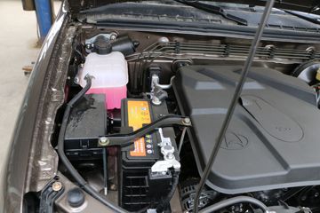 �������� ����F30 2016�� ���ʰ� 1.5L���� 112���� �����˫��Ƥ��ͼƬ