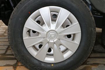 �������� ����F30 2016�� ���ʰ� 1.5L���� 112���� �����˫��Ƥ��ͼƬ