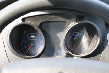 �������� ����T20 ��׼�� 1.5L 112���� ���� 3.3�׵�������΢��(SC1035DCGB5)ͼƬ