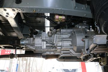 �������� ����T20 ��׼�� 1.5L 112���� ���� 3.3�׵�������΢��(SC1035DCGB5)ͼƬ