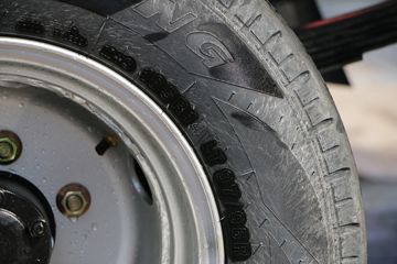 �������� ����T20 ��׼�� 1.5L 112���� ���� 3.3�׵�������΢��(SC1035DCGB5)ͼƬ