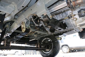 �������� ����T20 ��׼�� 1.5L 112���� ���� 3.3�׵�������΢��(SC1035DCGB5)ͼƬ