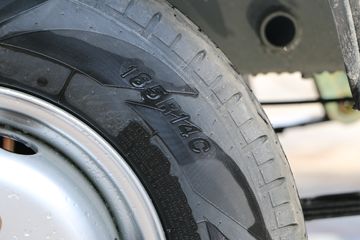 �������� ����T20 ��׼�� 1.5L 112���� ���� 3.3�׵�������΢��(SC1035DCGB5)ͼƬ