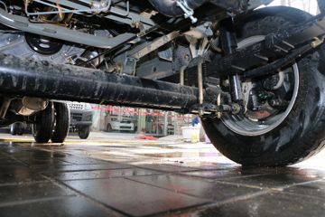 �������� ����T20 ��׼�� 1.5L 112���� ���� 3.3�׵�������΢��(SC1035DCGB5)ͼƬ