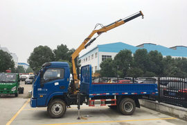 跃进底盘&nbsp;随车吊外观图片