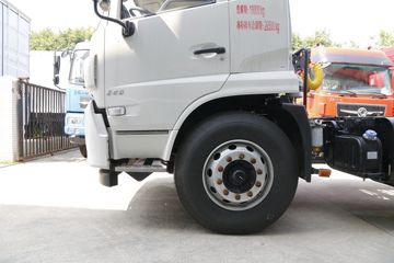 �������ó� ����п� 245���� 4X2�ۿ�ǣ����(�ٱ�3.909)(DFH4180B)ͼƬ