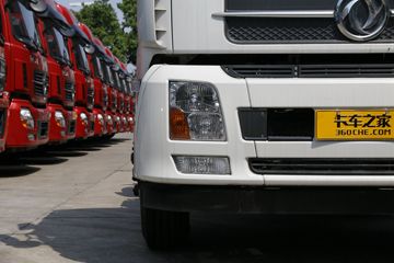 �������ó� ����п� 245���� 4X2�ۿ�ǣ����(�ٱ�3.909)(DFH4180B)ͼƬ