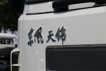 �������ó� ����п� 245���� 4X2�ۿ�ǣ����(�ٱ�3.909)(DFH4180B)ͼƬ