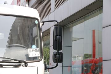 �������ó� ����п� 245���� 4X2�ۿ�ǣ����(�ٱ�3.909)(DFH4180B)ͼƬ