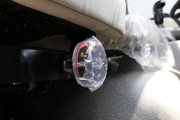 �������ó� ����п� 245���� 4X2�ۿ�ǣ����(�ٱ�3.909)(DFH4180B)ͼƬ