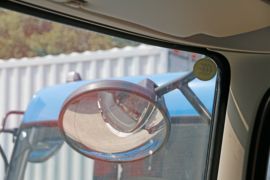 东风天锦&nbsp;牵引车驾驶室                                               图片