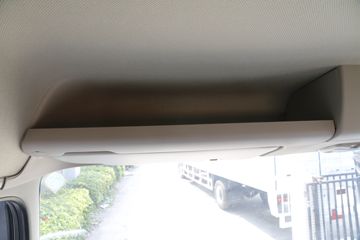 �������ó� ����п� 245���� 4X2�ۿ�ǣ����(�ٱ�3.909)(DFH4180B)ͼƬ