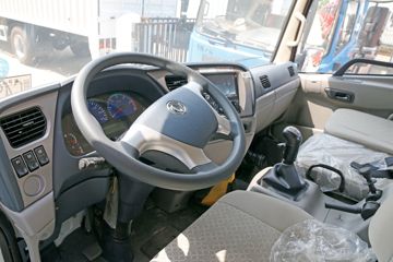 �������ó� ����п� 245���� 4X2�ۿ�ǣ����(�ٱ�3.909)(DFH4180B)ͼƬ