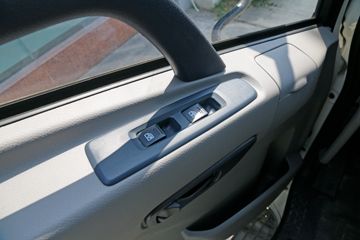 �������ó� ����п� 245���� 4X2�ۿ�ǣ����(�ٱ�3.909)(DFH4180B)ͼƬ