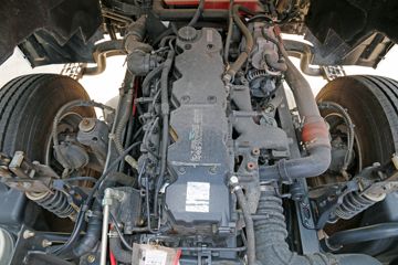 �������ó� ����п� 245���� 4X2�ۿ�ǣ����(�ٱ�3.909)(DFH4180B)ͼƬ