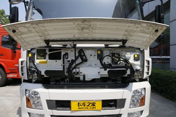 �������ó� ����п� 245���� 4X2�ۿ�ǣ����(�ٱ�3.909)(DFH4180B)ͼƬ