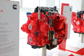 福田康明斯ISF3.8s5154 154马力 3.8L 国五 柴油发动机