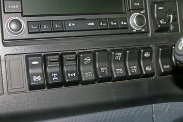 �й����� HOWO T7H�ؿ� 440���� 10X4 �ػ�������(������)ͼƬ