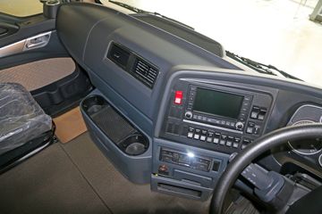 �й����� HOWO T7H�ؿ� 440���� 10X4 �ػ�������(������)ͼƬ