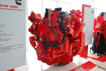 福田康明斯ISF4.5E6180 180马力 4.5L 国五 柴油发动机