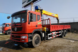 东风华神底盘&nbsp;随车吊外观图片