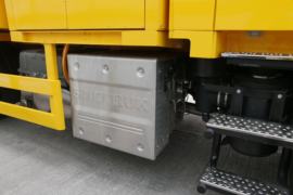 HOWO T5G&nbsp;清洗车底盘图片