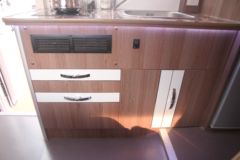 现代商用车 盛图 129马力 6米单排房车 现代商用车 盛图 129马力 6米单排房车