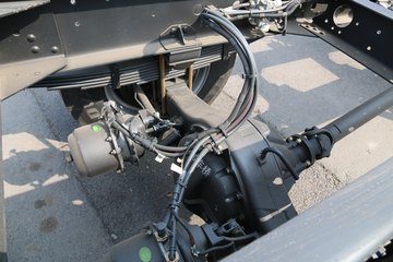 һ����� J6L�п� �ʻݰ� 220���� 4X2 6.75�������ػ�������(CA1180P62K1L4E5)ͼƬ