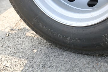 һ����� J6L�п� �ʻݰ� 220���� 4X2 6.75�������ػ�������(CA1180P62K1L4E5)ͼƬ